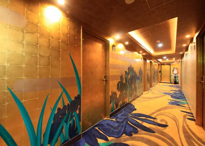 Centurion Hotel Grand Akasakamitsuke Station